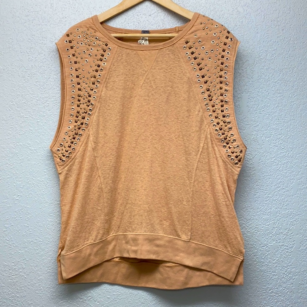 🦊We the Free oversized sleeveless studded tee🦊